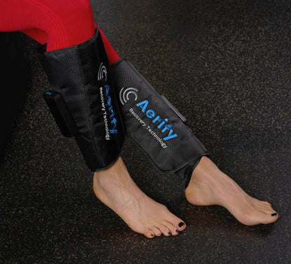 „Fly – Compression & Heat Calf Sleeves“ – kryptinis blauzdų suspaudimo ir šilumos terapijos sprendimas